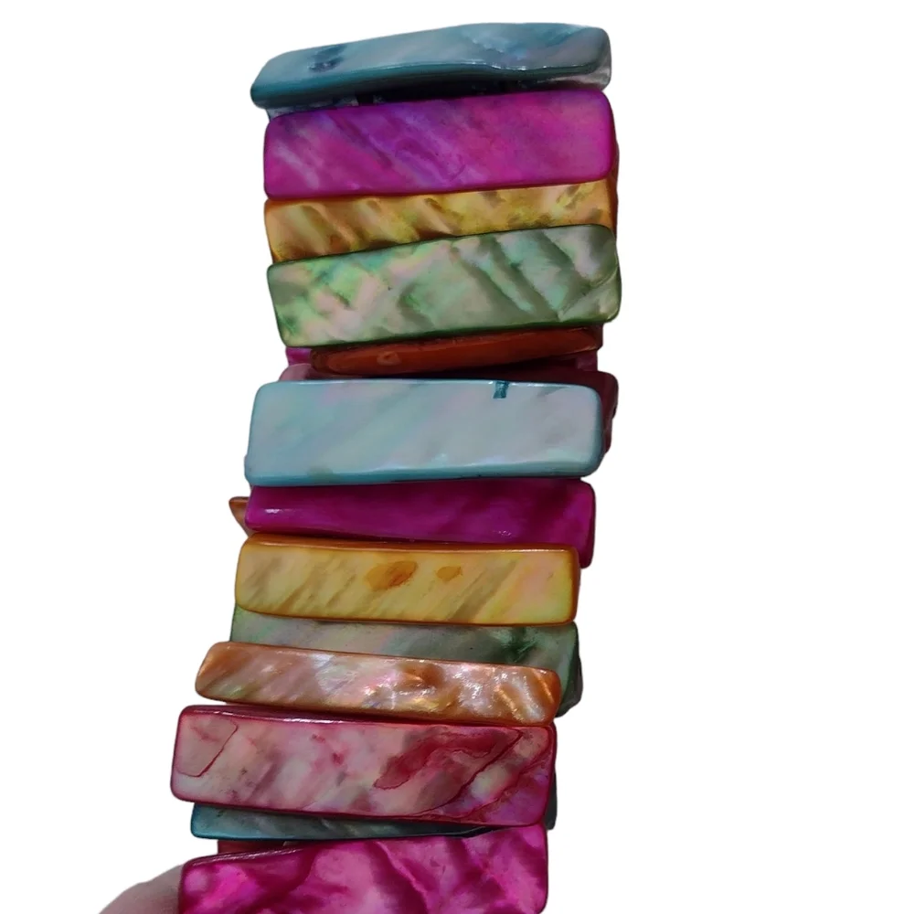 Abalone shell multi colored dyed stretch bracelet. 1.25" w. Boho - Picture 6 of 6